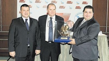 Photo: ${params.title}