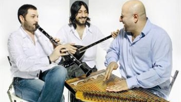 Photo: ${params.title}