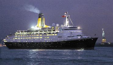 The QE2 has set sail for Dubai. (FILE)