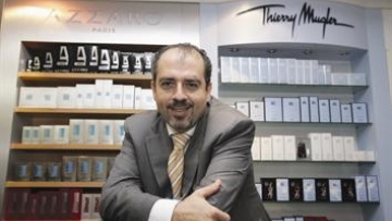 Photo: ${params.title}