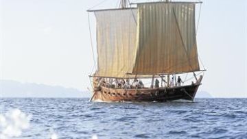 Photo: ${params.title}