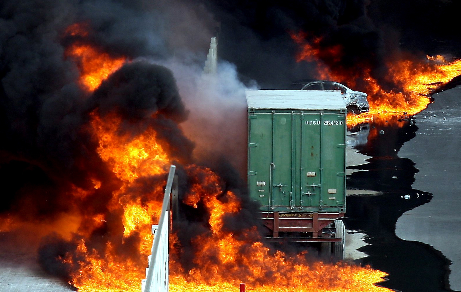 A massive fire breaks out at the National Paints Factory in Sharjah. Almost all roads leading to Dubai and Ajman from Sharjah have been closed due to safety measures, May 11, 2010.  (SATISH KUMAR)