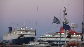 Photo: ${params.title}