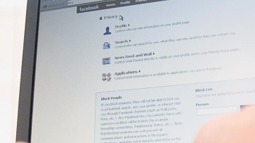 Photo: ${params.title}