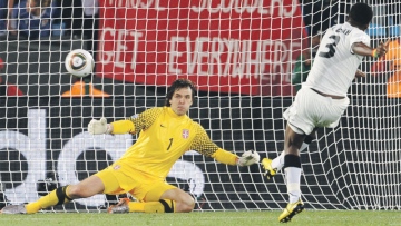 Photo: ${params.title}