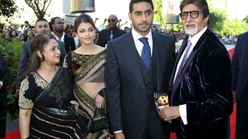 Photo: ${params.title}