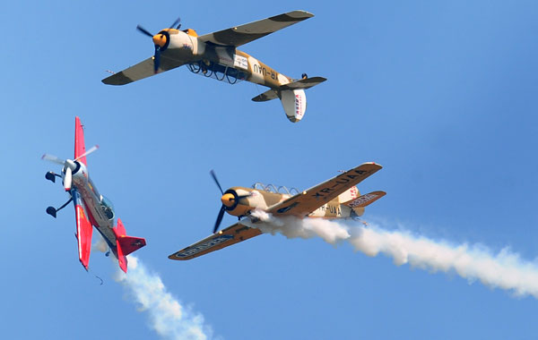 The Air Show was organized to celebrate the first Romanian flight with an airplane conceived by Romanian aviation pioneer Aurel Vlaicu on June 17, 1910 on an airfield near Bucharest. (AFP)