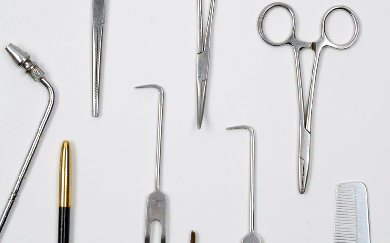 Elvis autopsy tools to go under the hammer eb247 News Americas