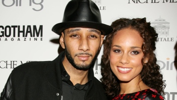 Photo: ${params.title}