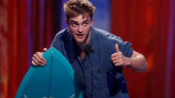 Photo: ${params.title}