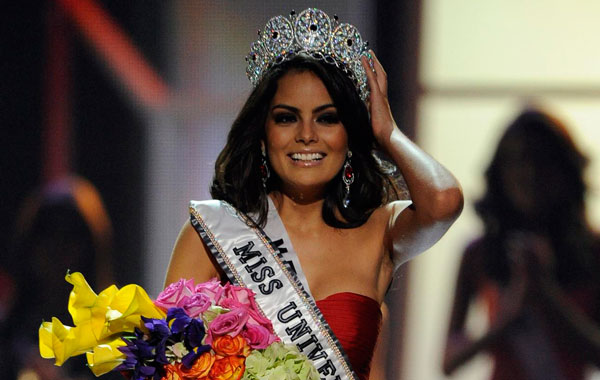 Miss Mexico, Jimena Navarrete, is crowned Miss Universe at the 2010 Miss Universe Pageant at the Mandalay Bay Resort and Casino in Las Vegas, Nevada, USA. (EPA)