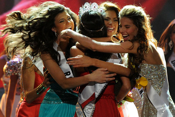 Miss Mexico Jimena Navarrete (C) celebrates with other contestants after being crowned Miss Universe during the Miss Universe 2010 Pageant Final at the Mandalay Bay Hotel in Las Vegas. (AFP)
