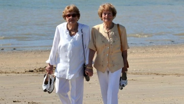 Photo: ${params.title}