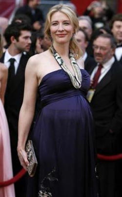 Cate Blanchett, dressed in Dries van Noten and wearing jewellery by Lorraine Schwartz, nominee for best actress for "Elizabeth: The Golden Age" and for best supporting actress for "I'm Not There", arrives at the 80th annual Academy Awards, the Oscars, in Hollywood. (REUTERS)