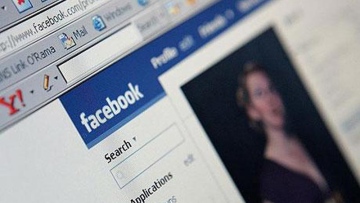 Photo: ${params.title}