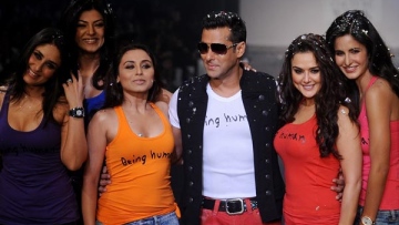 Photo: ${params.title}