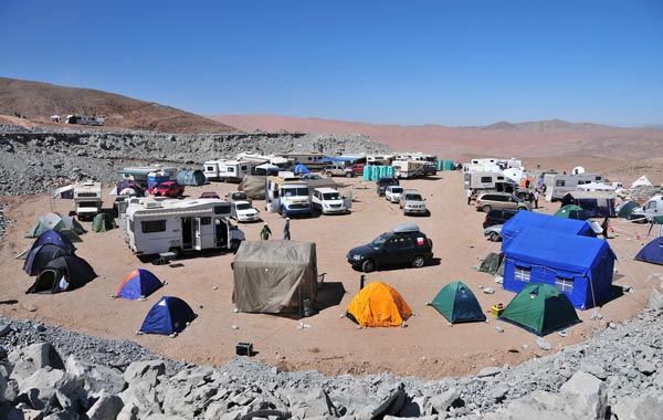 Picture of the press camp, set up at the San Jose mine, near the city of Copiapo, in the arid Atacama desert, 800 kilometres north of Santiago. (AFP)