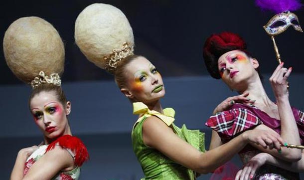 A model displays a creation during the Alternative Hair Show at the Grand Temple, Freemason's Hall in central London. (REUTERS)