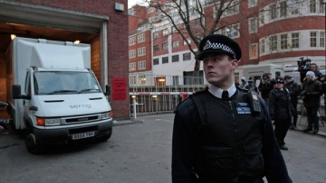 Photo: ${params.title}