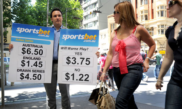 Haydn Lane from Sportsbet.com.au holds up the odds of former Australian cricketing great Shane Warne making a return to the Australian team during the Ashes series and the odds for the results in the series, in Melbourne.  England coach Andy Flower has laughed off suggestions champion legspinner Shane Warne could make a shock Ashes comeback as Australia becomes increasingly desperate to find a way to win back the prized urn. England currently leads Australia 1-0 in the five-match Test series with the third Test match starting in Perth. (AFP)