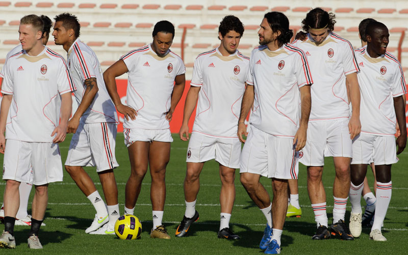 AC Milan soccer players practice during a training session in Al Ahli club in Dubai, United Arab Emirates. AC Milan will play against Al Ahli club in Dubai On Jan. 2, 2011. (AP)