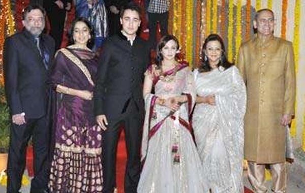 Family Album: Imran Khan and Avantika Malik with their respective paretns at their wedding in Mumbai on January 10, 2011. (AGENCIES)