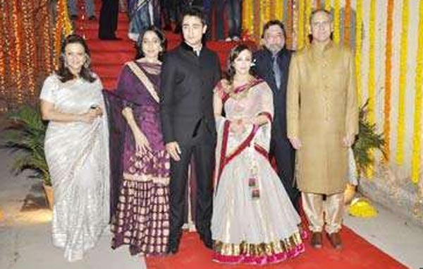 Imran Khan and Avantika Malik with their respective parents during their wedding. (AGENCIES)