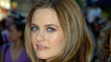 Photo: ${params.title}