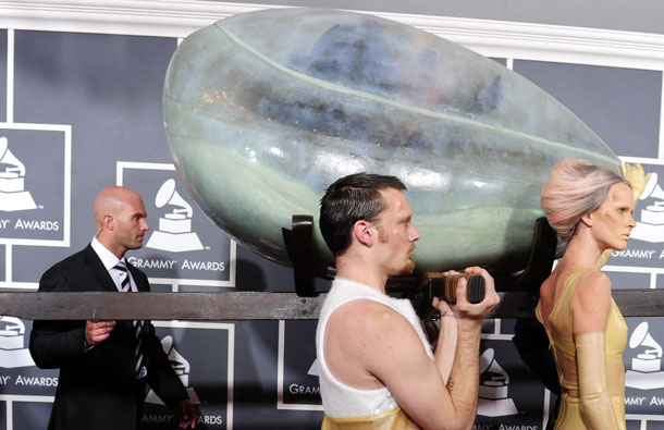 An egg-like container with singer Lady Gaga inside arrives for the 53rd Annual Grammy Awards at the Staples Center in Los Angeles, California February 13, 2011. Lady Gaga is nominated for Album Of The Year. (AFP)
