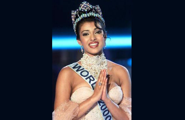 Miss India, Priyanka Chopra smiles after winning the Miss World contest at the Millennium Dome in London November 30, 2000. (REUTERS)