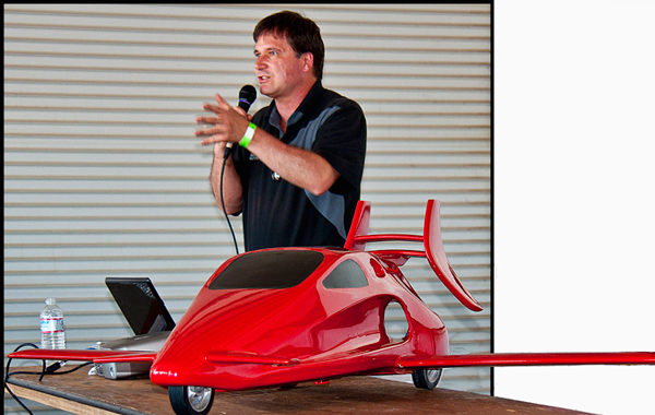 Sam Bousfield, inventor of the Switchblade™ spoke to a crowd during a forum at the recent Golden West Regional Fly-In and Air Show in Yuba City with a scale model at his side. (AGENCIES)