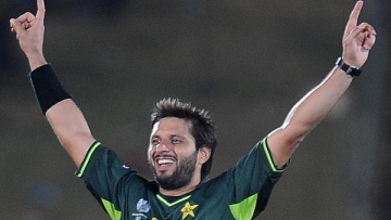 Photo: ${params.title}