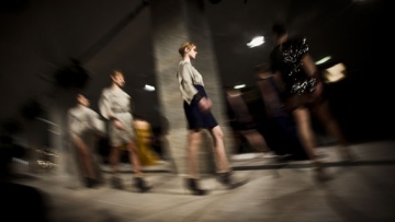 Photo: ${params.title}