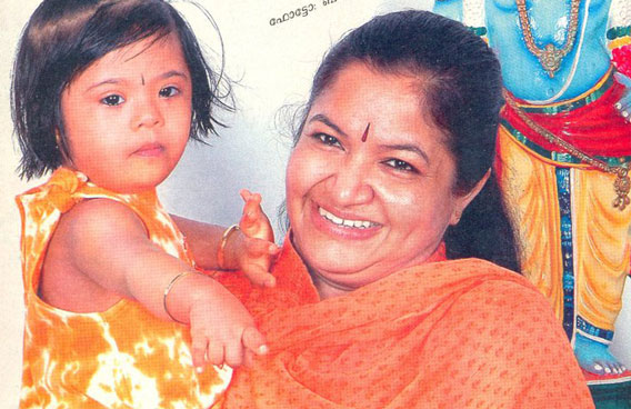 Ks Chitra S Daughter Drowns In Emirates Hills Swimming Pool News Emirates24 7 Chitra's fans in bengaluru, along with one ganesh babu of avadi, near chennai, had collected the funds after they noticed a post of the singer on facebook about the hospital. emirates hills swimming pool