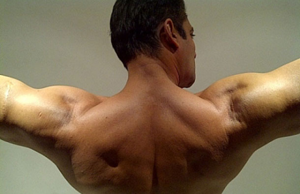 Notice the scars on Salman&rsquo;s left arm. (AGENCY)