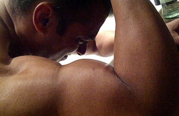 Salman Khan showing off his mammoth bicep. (AGENCY)