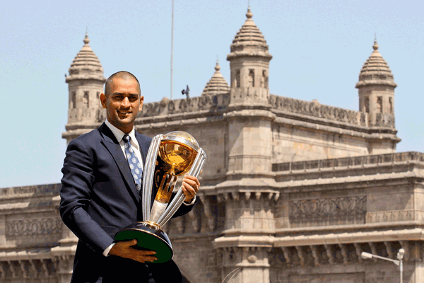 Mahendra Singh Dhoni emulated Kapil Dev by leading India to their second World Cup triumph. (GETTY)