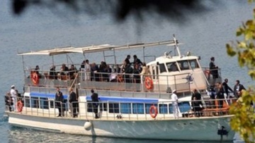 Photo: ${params.title}