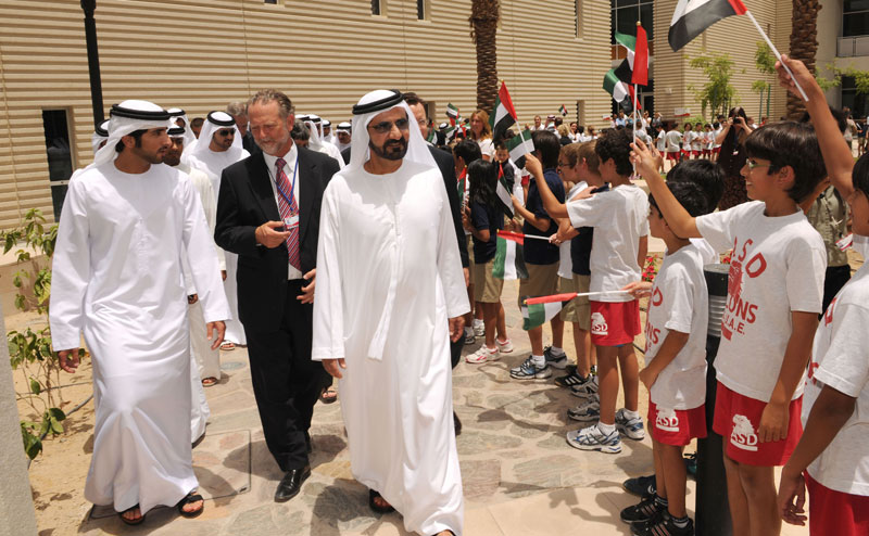 Sheikh Mohammed in the presence of Sheikh Hamdan inaugurates the American School in Dubai. (WAM)