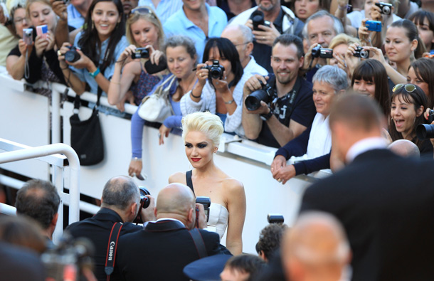 Gwen Stefani attends the "This Must Be The Place" premiere during the 64th Annual Cannes Film Festival at Palais des Festivals in Cannes, France. (GETTY/GALLO)