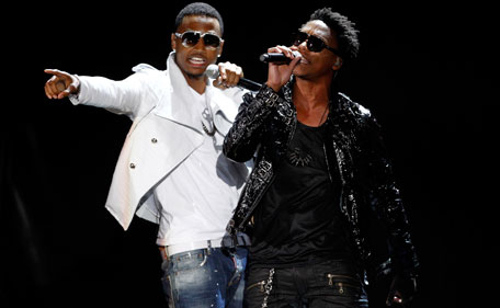 Trey Songz, left, and Lupe Fiasco perform at the MTV Movie Awards on Sunday, June 5, 2011, in Los Angeles. (AP)