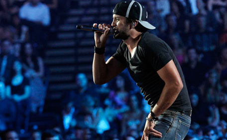 Luke Bryan performs at the 2011 CMT Music Awards in Nashville, Tenn. on Wednesday, June 8, 2011.  (AP)