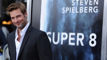 Photo: ${params.title}