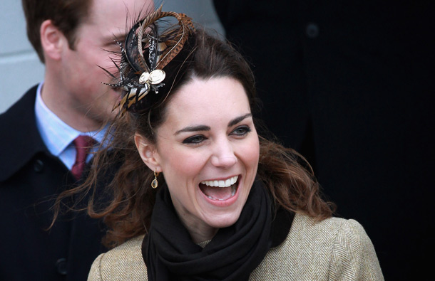 Kate Middleton and Prince William smile as they visit Trearddur Bay Lifeboat Station at Anglesey on February 24, 2011 in Trearddur, Wales. (GETTY/GALLO)