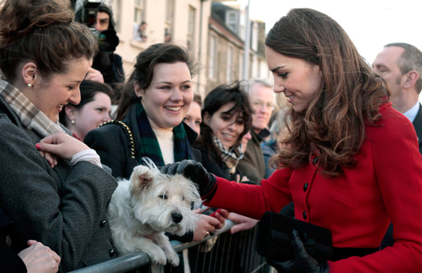 Kate Middleton meets the public during a visit to the University of St Andrews on February 25, 2011 in St Andrews, Scotland. (GETTY/GALLO)