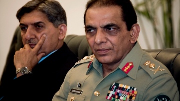 Photo: ${params.title}