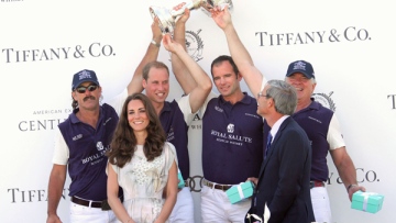 Photo: ${params.title}