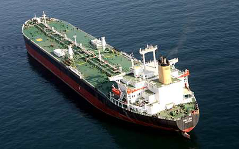 Somali pirates hijack UAEflagged oil tanker News Emirates Emirates247