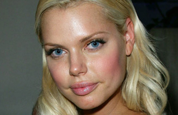 Sophie Monk offered $1M to pose nude on Playboy - Filmibeat