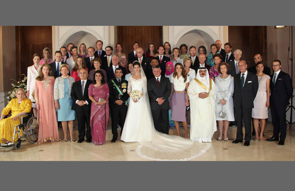 Jordan's Prince Rashid bin El Hassan (6th L) and his bride Princess Zeina (C) pose with other royalty during their wedding ceremony at the Bassman Palace in Amman. From (2nd L-R, front) Jordan's Queen Noor, Belgium's Queen Paola, Jordan's Prince Hassan and his wife Princess Sarvath El Hassan, Prince Rashid, Princess Zeina, King Abdullah and his wife Queen Rania, Bahrain's King Hamad bin Isa al-Khalifa, Spain's Queen Sofia, Britain's Prince Philip, Sweden's Crown Princess Victoria and Prince Daniel. (REUTERS)